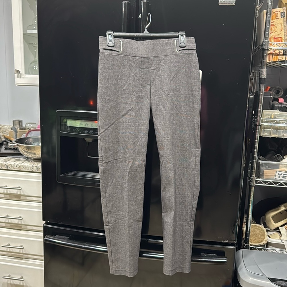 Women’s Retrology pants S/P NWT